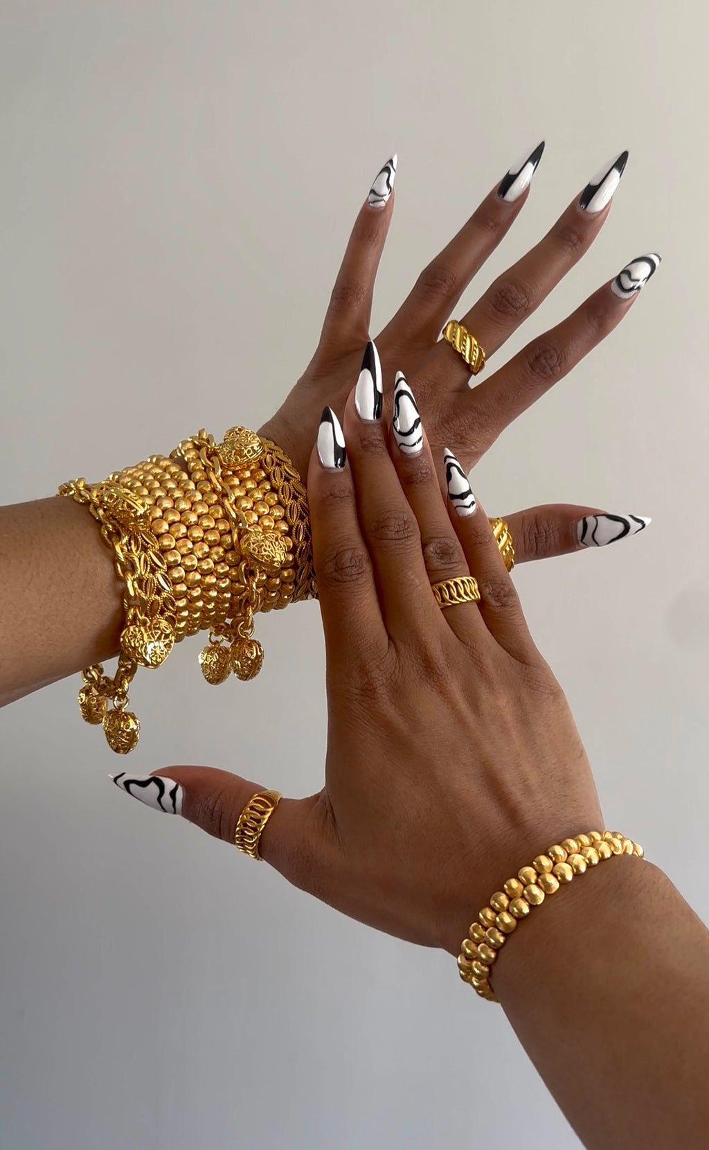 CATEYE BEAD BRACELET SET