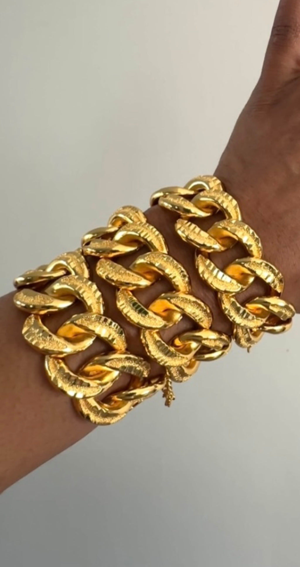 Chunky Interlock Bracelet